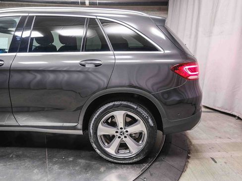 Certified 2022 Mercedes-Benz GLC 300 image 8