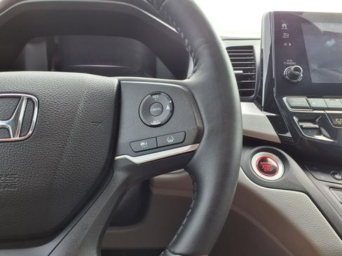 Used 2023 Honda Odyssey EX-L image 20