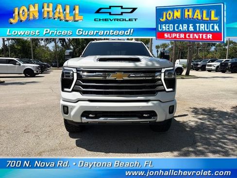 Used 2024 Chevrolet Silverado 2500 High Country w/ High Country Premium Package AWD/4WD image 17