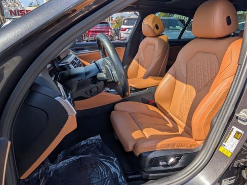 Used 2023 BMW 530i w/ M Sport Package image 10