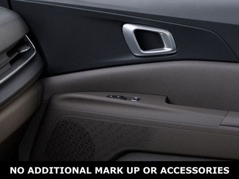 New 2026 Kia Carnival EX image 25