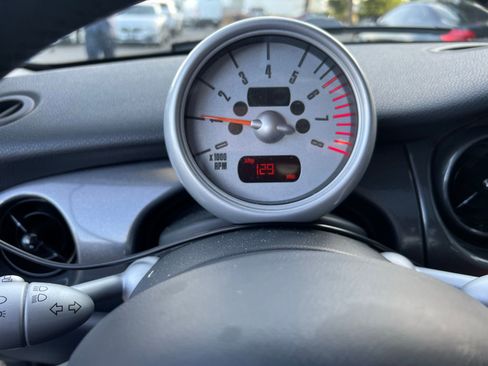 Used 2006 MINI Cooper Hardtop image 12