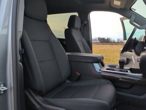 Used 2024 GMC Sierra 1500 Elevation w/ Preferred Package image 18