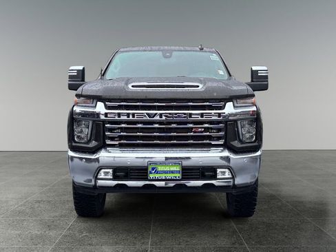 Used 2021 Chevrolet Silverado 3500 LTZ w/ LTZ Premium Package AWD/4WD image 3