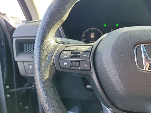 Used 2025 Honda CR-V EX image 22