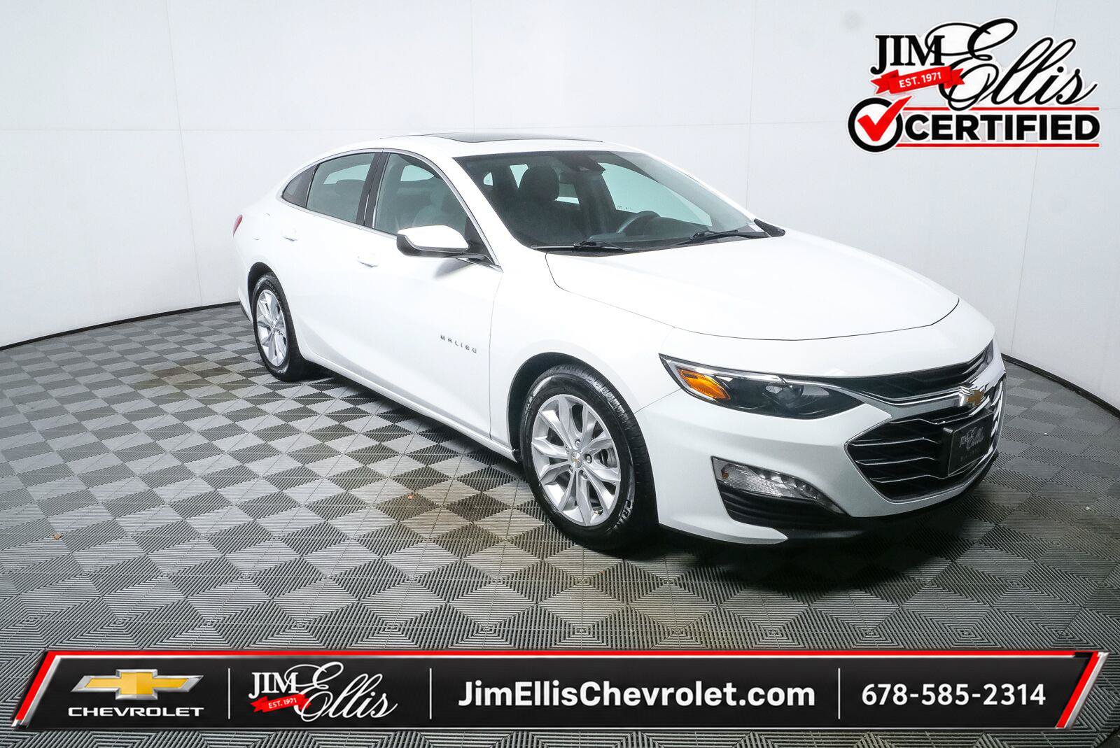 Used 2024 Chevrolet Malibu LT FWD image 1