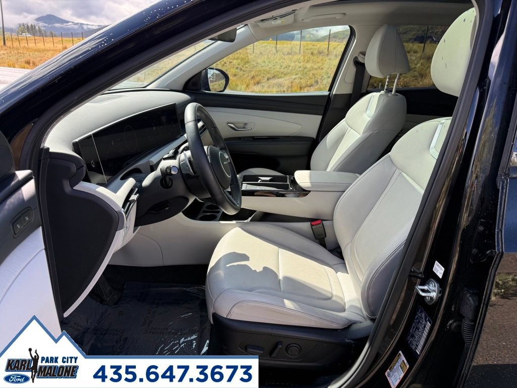 Used 2025 Hyundai Tucson Limited AWD/4WD image 13