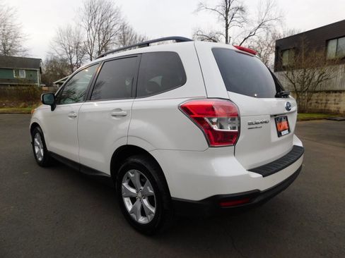Used 2016 Subaru Forester 2.5i Premium w/ All-Weather Package image 3