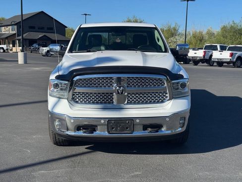 Used 2017 RAM 1500 Laramie w/ Convenience Group AWD/4WD image 2