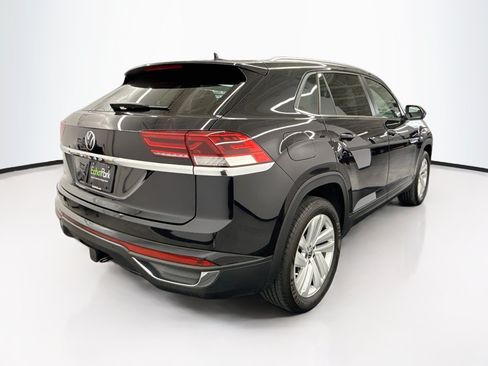 Used 2023 Volkswagen Atlas Cross Sport SE FWD image 9