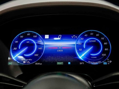 Used 2023 Mercedes-Benz EQS 580 4MATIC Sedan image 26