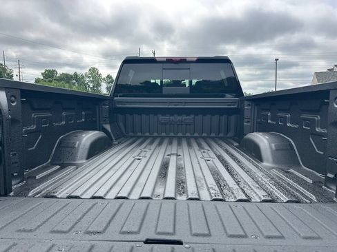 New 2026 GMC Sierra 2500 Denali Ultimate AWD/4WD image 19