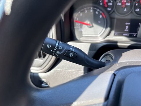 Used 2025 Chevrolet Silverado 1500 W/T image 22