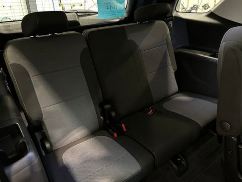 Used 2018 Chevrolet Traverse LT w/ LPO, Floor Liner Package AWD/4WD image 33
