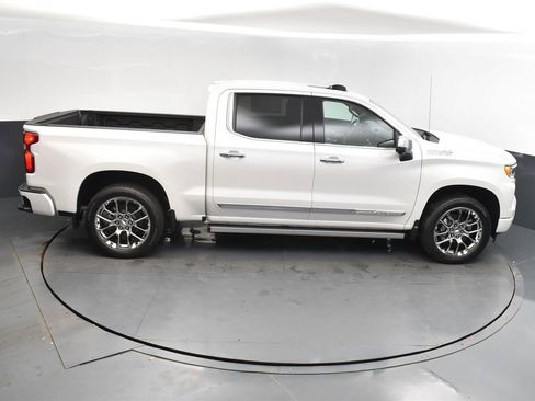 New 2025 Chevrolet Silverado 1500 High Country image 40