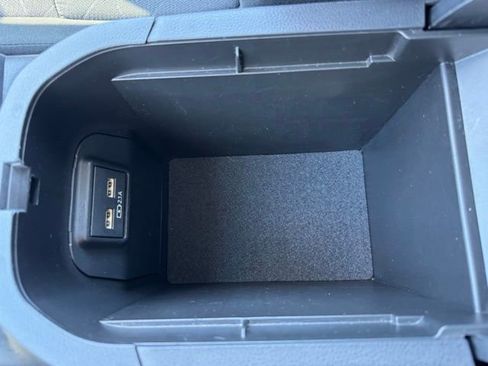 Certified 2021 Toyota RAV4 XLE image 19