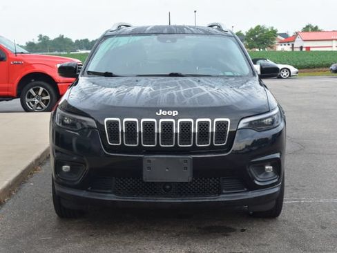 Used 2021 Jeep Cherokee Latitude Plus AWD/4WD image 11