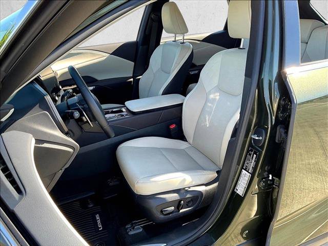 Used 2023 Lexus RX 350 Premium w/ Cold Area Package FWD image 23