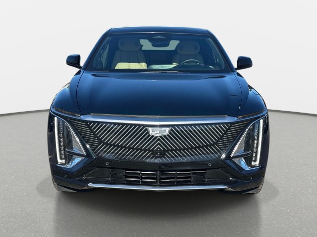 Certified 2026 Cadillac Lyriq Signature Luxury w/ Nappa Leather Package AWD/4WD image 8