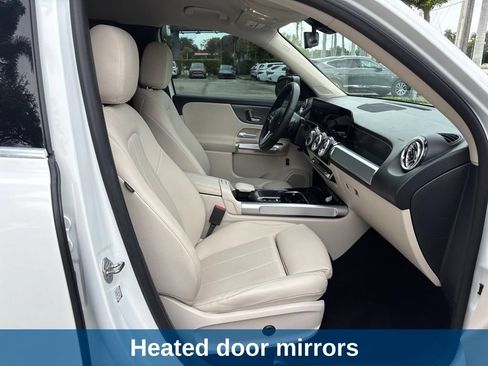 Used 2022 Mercedes-Benz GLB 250 w/ Premium Package Lite image 14