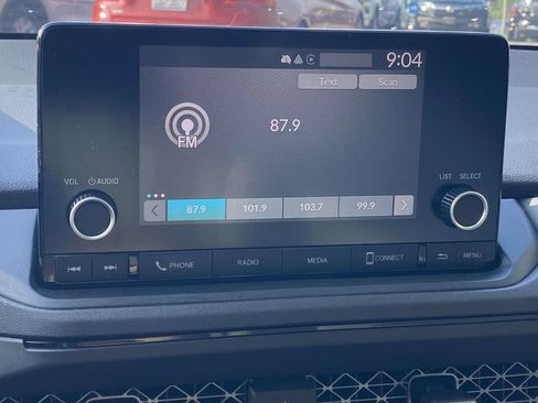 Certified 2025 Honda Accord SE image 25
