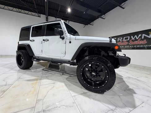 Used 2015 Jeep Wrangler Unlimited Sport w/ Quick Order Package 24S AWD/4WD image 6