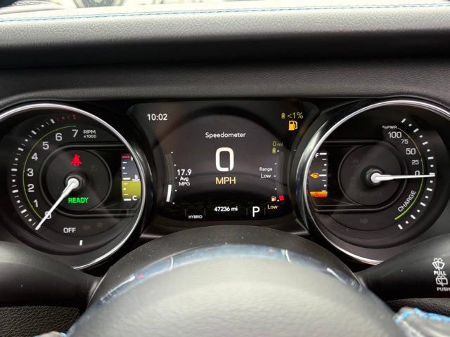Used 2022 Jeep Wrangler Unlimited Rubicon 4xe w/ Cold Weather Group AWD/4WD image 10