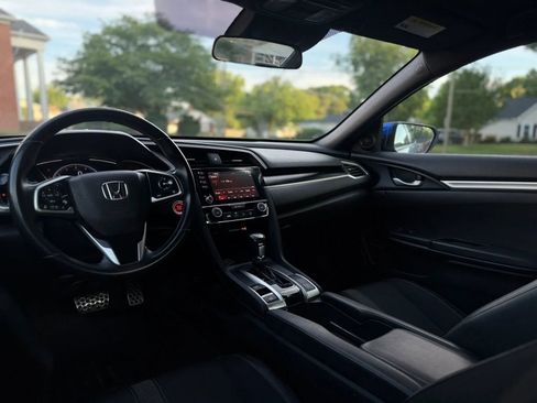 Used 2021 Honda Civic Sport image 10