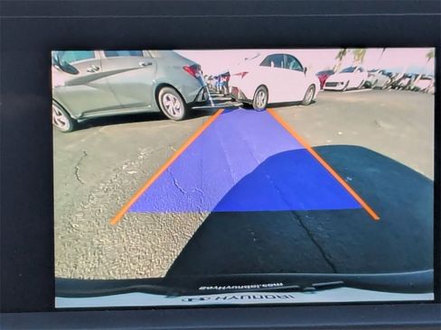 Used 2021 Porsche Macan S image 15