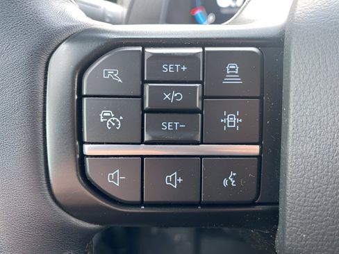 Certified 2022 Ford F150 Raptor w/ Equipment Group 801A High image 16