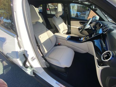 New 2026 Mercedes-Benz GLC 300 4MATIC image 28