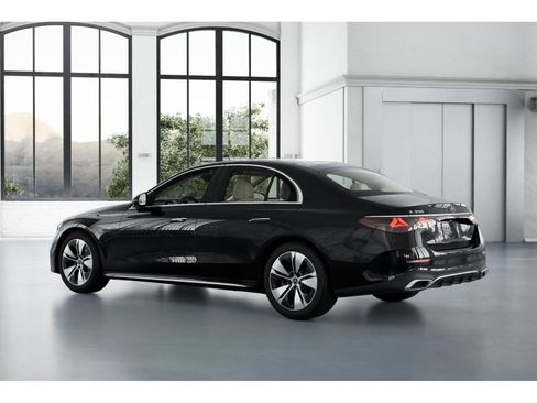 New 2026 Mercedes-Benz E 350 4MATIC Sedan image 30