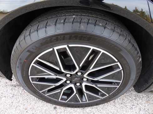 Used 2024 Ford Mustang Mach-E Premium AWD/4WD image 17