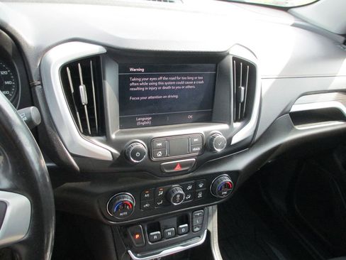 Used 2020 GMC Terrain SLT w/ Preferred Package image 24