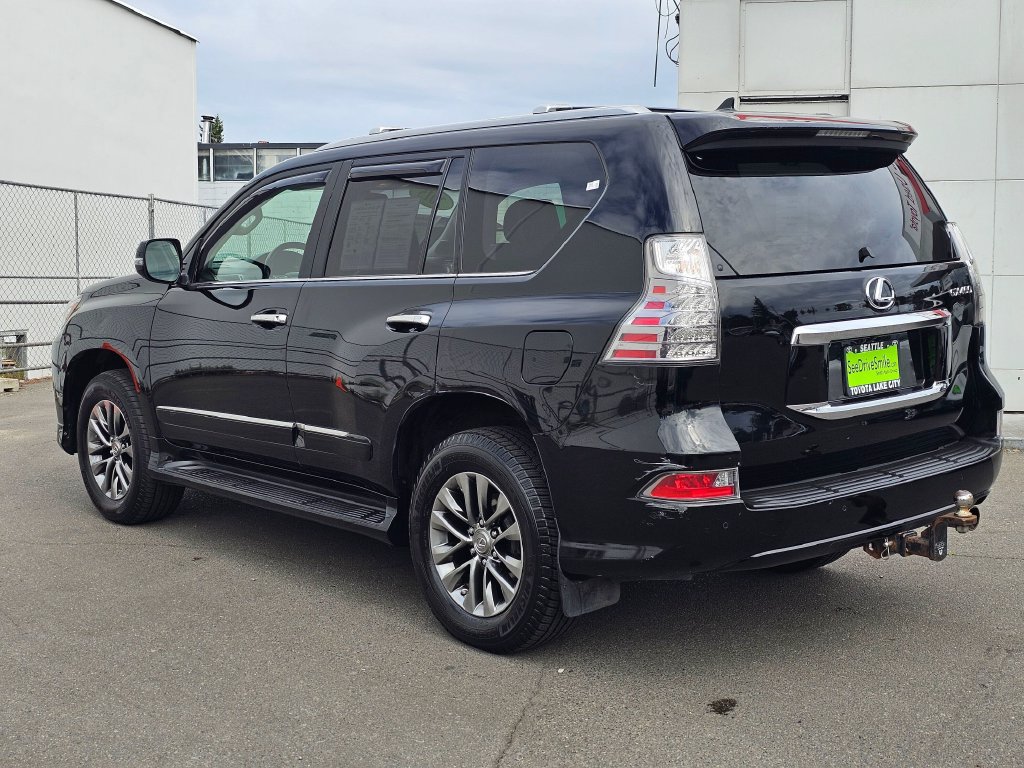 Used 2015 Lexus GX 460 w/ Premium Package AWD/4WD image 5