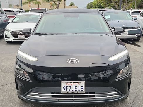 Certified 2023 Hyundai Kona SE w/ Cargo Package FWD image 6