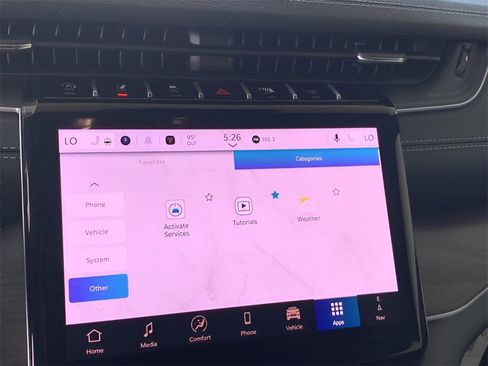 New 2025 Jeep Grand Cherokee Limited w/ Black Appearance Package image 89