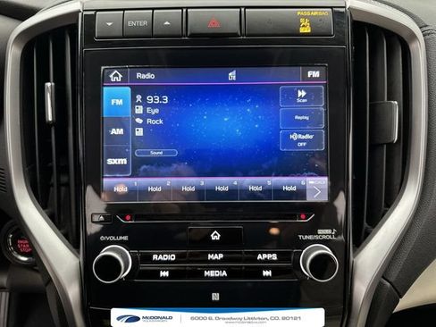 Used 2019 Subaru Ascent Limited AWD/4WD image 16