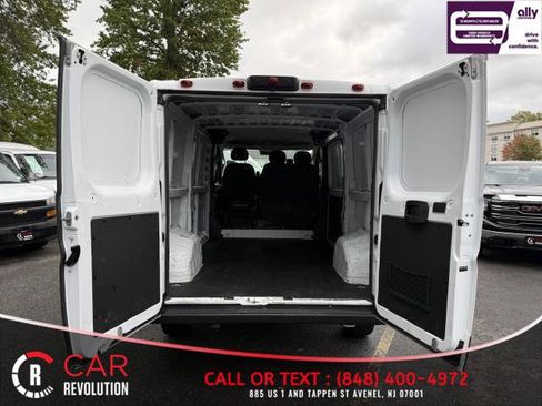 Used 2023 RAM ProMaster 2500 w/ Convenience Group image 7