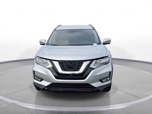Used 2019 Nissan Rogue SL AWD/4WD image 3