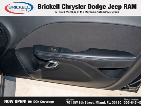 Used 2022 Dodge Challenger SXT image 11