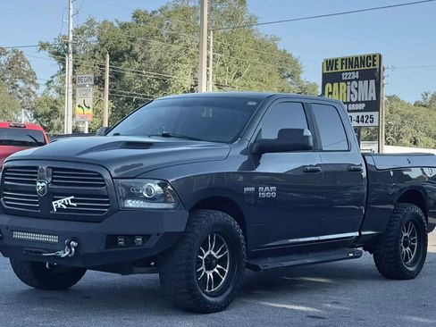 Used 2014 RAM 1500 Sport w/ Convenience Group AWD/4WD image 3