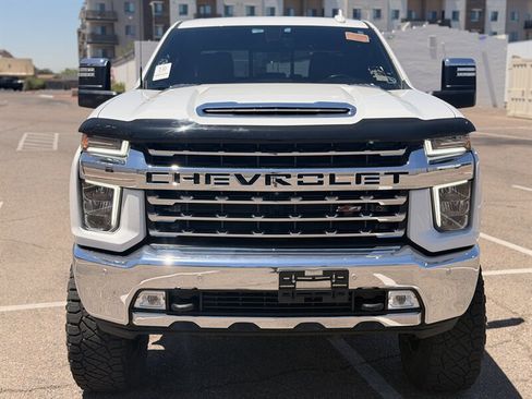 Used 2022 Chevrolet Silverado 2500 LTZ w/ LTZ Plus Package AWD/4WD image 8