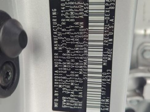 Used 2022 Toyota Corolla LE FWD image 26