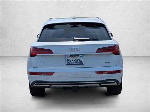 Used 2021 Audi Q5 2.0T Premium Plus w/ Premium Plus Package AWD/4WD image 6