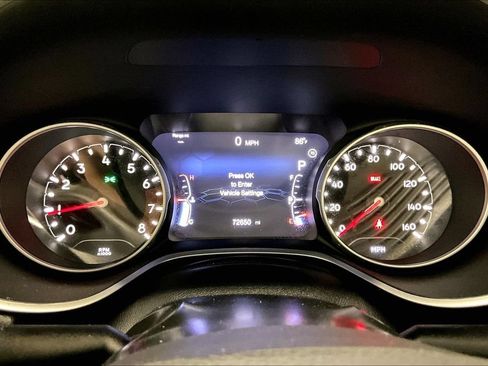 Used 2019 Jeep Compass Limited AWD/4WD image 13