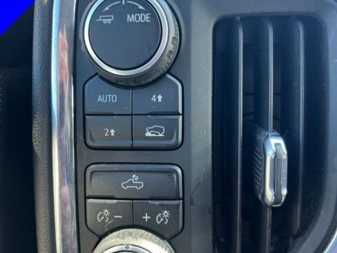 Used 2022 Chevrolet Silverado 1500 LT image 18