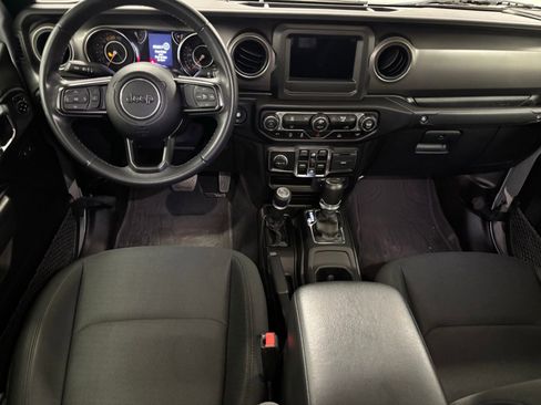 Used 2022 Jeep Gladiator Sport AWD/4WD image 11
