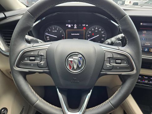 Certified 2022 Buick Envision Essence w/ Technology Package I FWD image 11