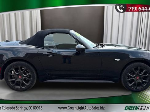 Used 2019 FIAT 124 Spider Abarth w/ Convenience Group RWD image 6